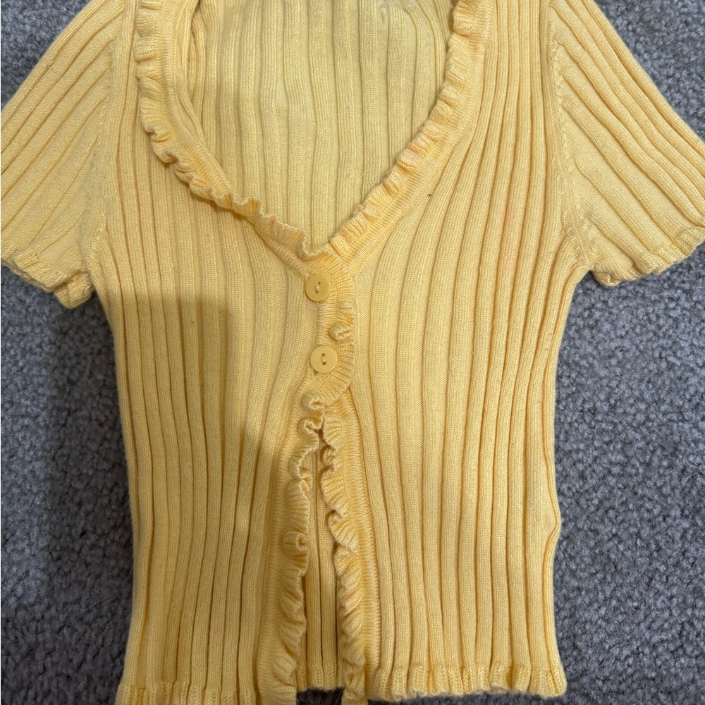 Yellow Love Culture Crop top